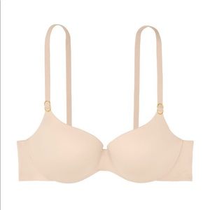 Incredible by Victoria’s Secret lightly lined Demi Bra - 34DD